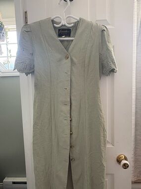 Vintage Sage Button-Front Linen Blend Dress